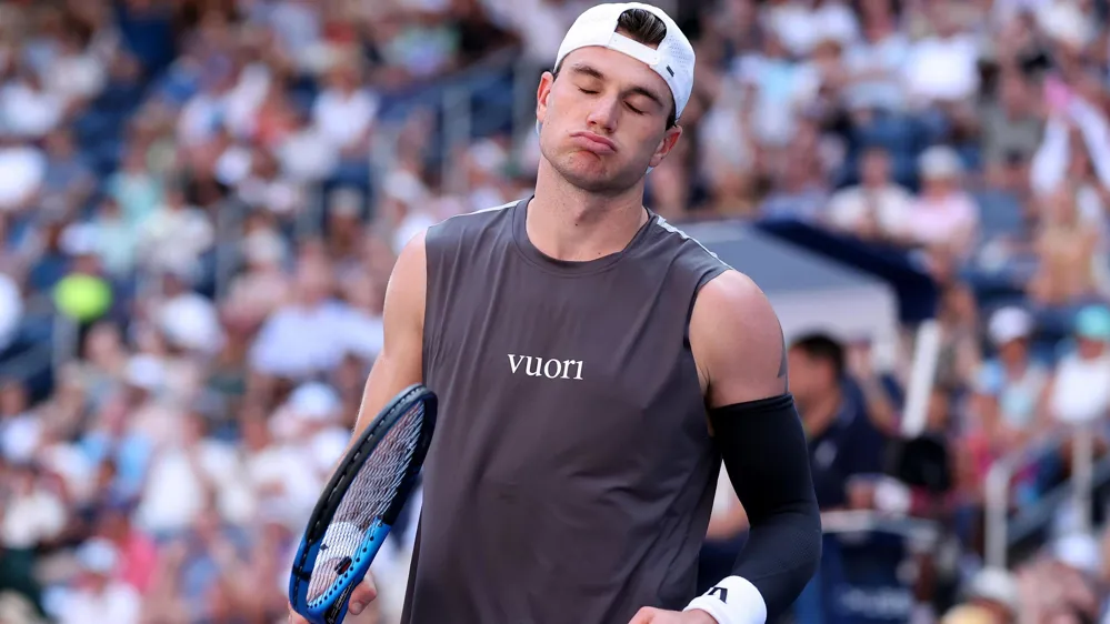 جک دریپر به دلیل مصدومیت از فینال UTS لندن کنارهگیری کرد