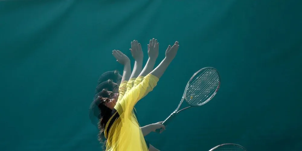 آغاز رقابتهای جام حذفی تنیس بانوان کشور در کیش